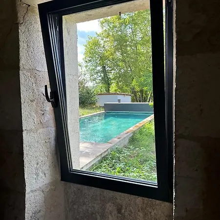 Feriehus Maison Charmante Nature Piscine Chauffee Montlauzun